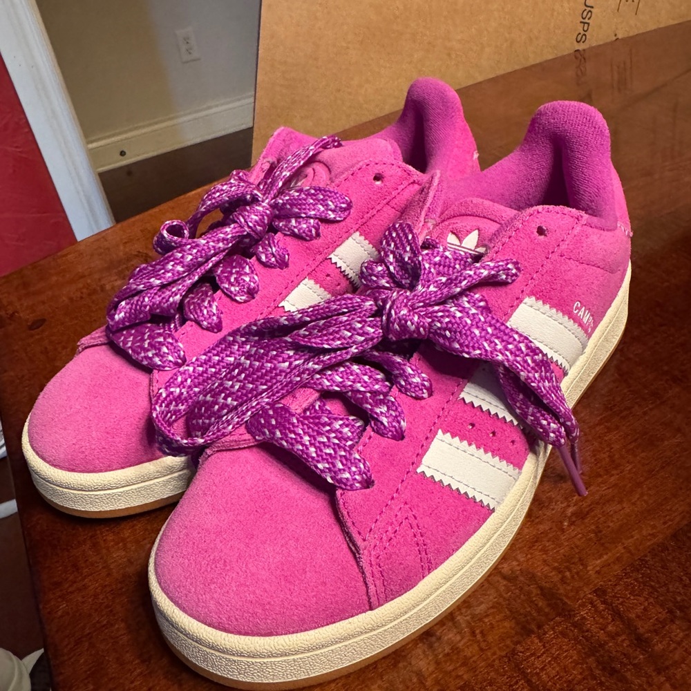 NWOT Women’s adidas Campus '00s Athletic Shoe - Purple Burst / Cloud White - 6.5